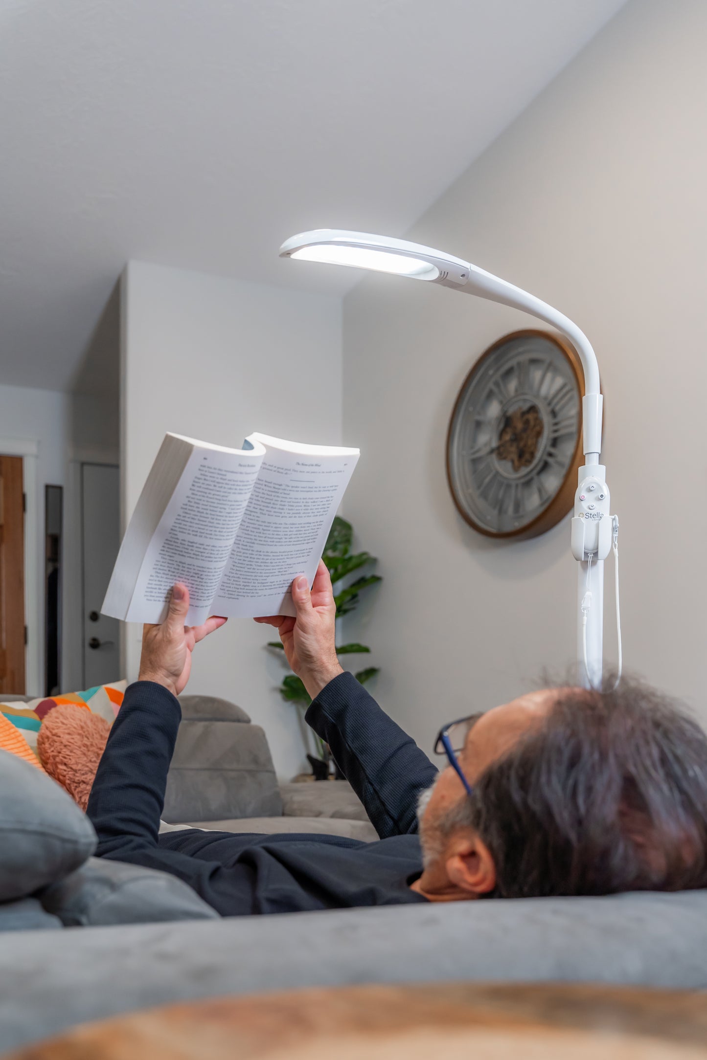Stella»SKY TWO LED Floor Lamp - Bulk Buy (Case of 3)